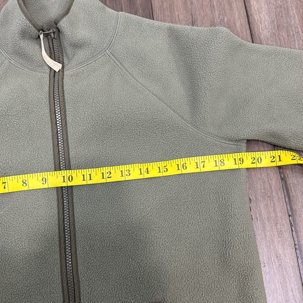 Madewell MWL Betterfleece Zip Quilted-Pocket Jacket in pressed Sage - Picture 11 of 11